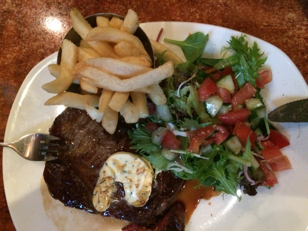 70-day grain fed WA Black Angus scotch filet, herb and garlic butter, rich red wine jus, garden salad, chips 