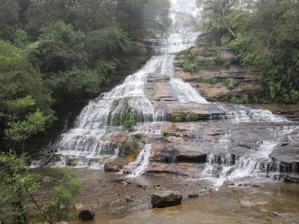 Katoomba Falls.....cascades at the beginning!